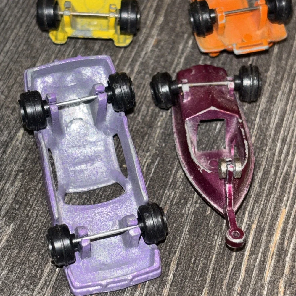 Lot Of 4 Tootsie Toy Metal Cars And Boat